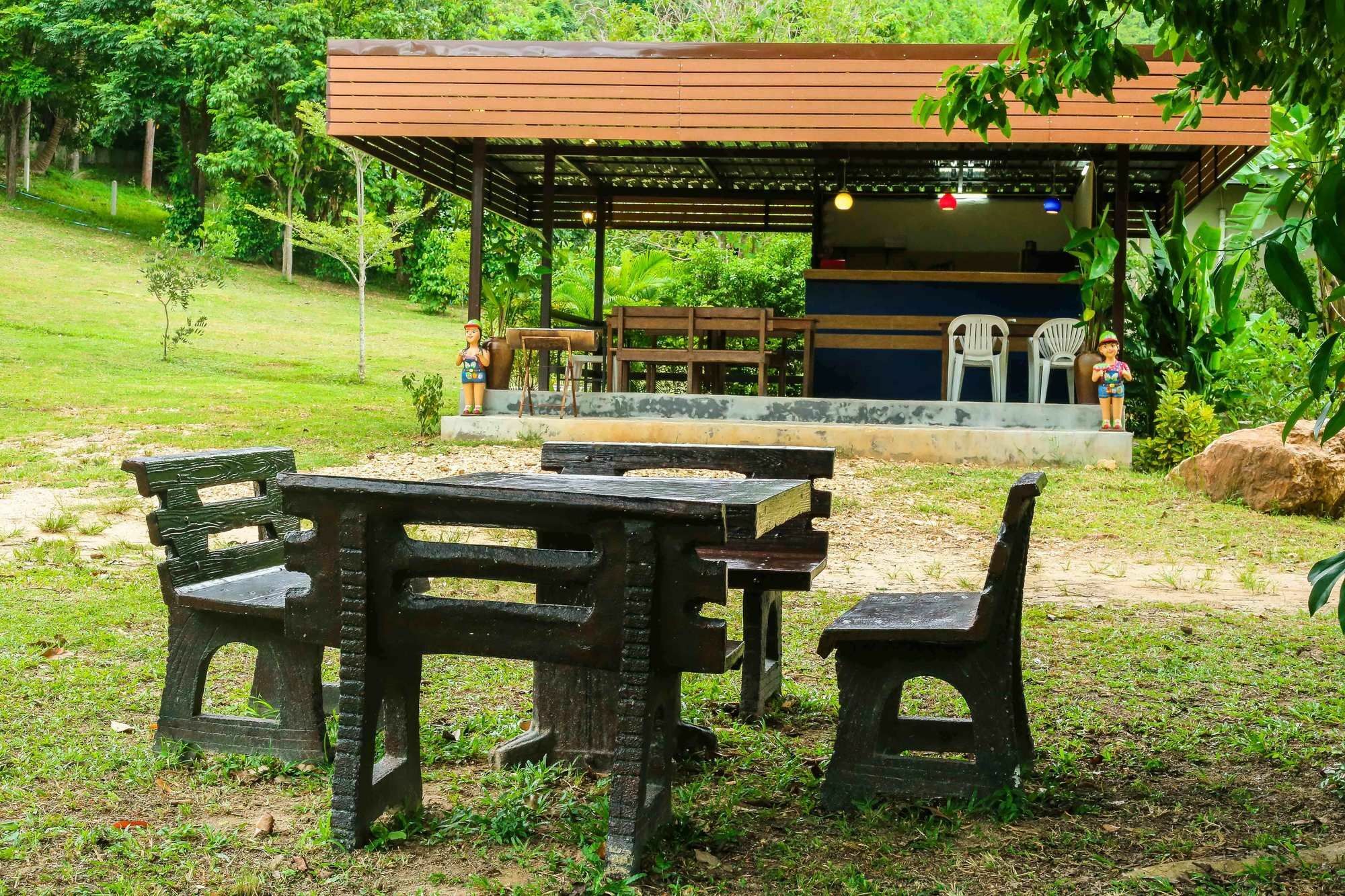 Bang Po Hut Hotel Ban Bang Po Екстериор снимка